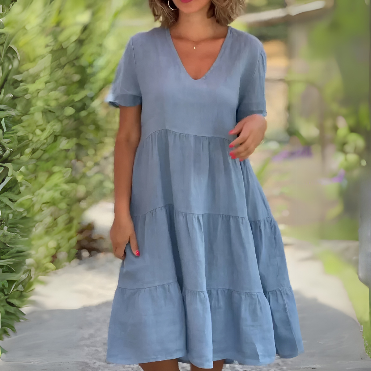 Luce | Flowing Dress with V-Neck