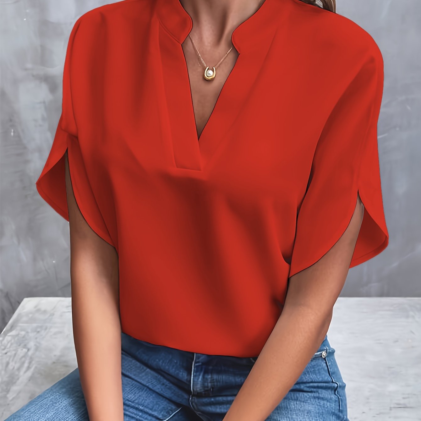 Olivia - Elegant Blouse