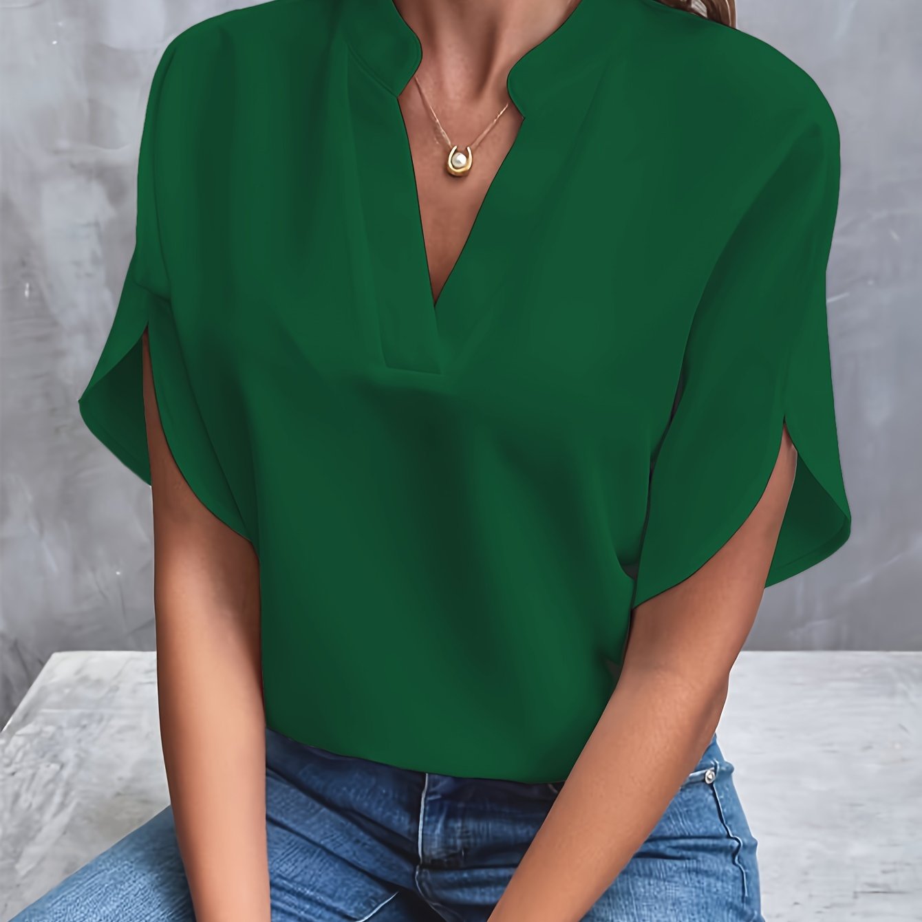 Olivia - Elegant Blouse
