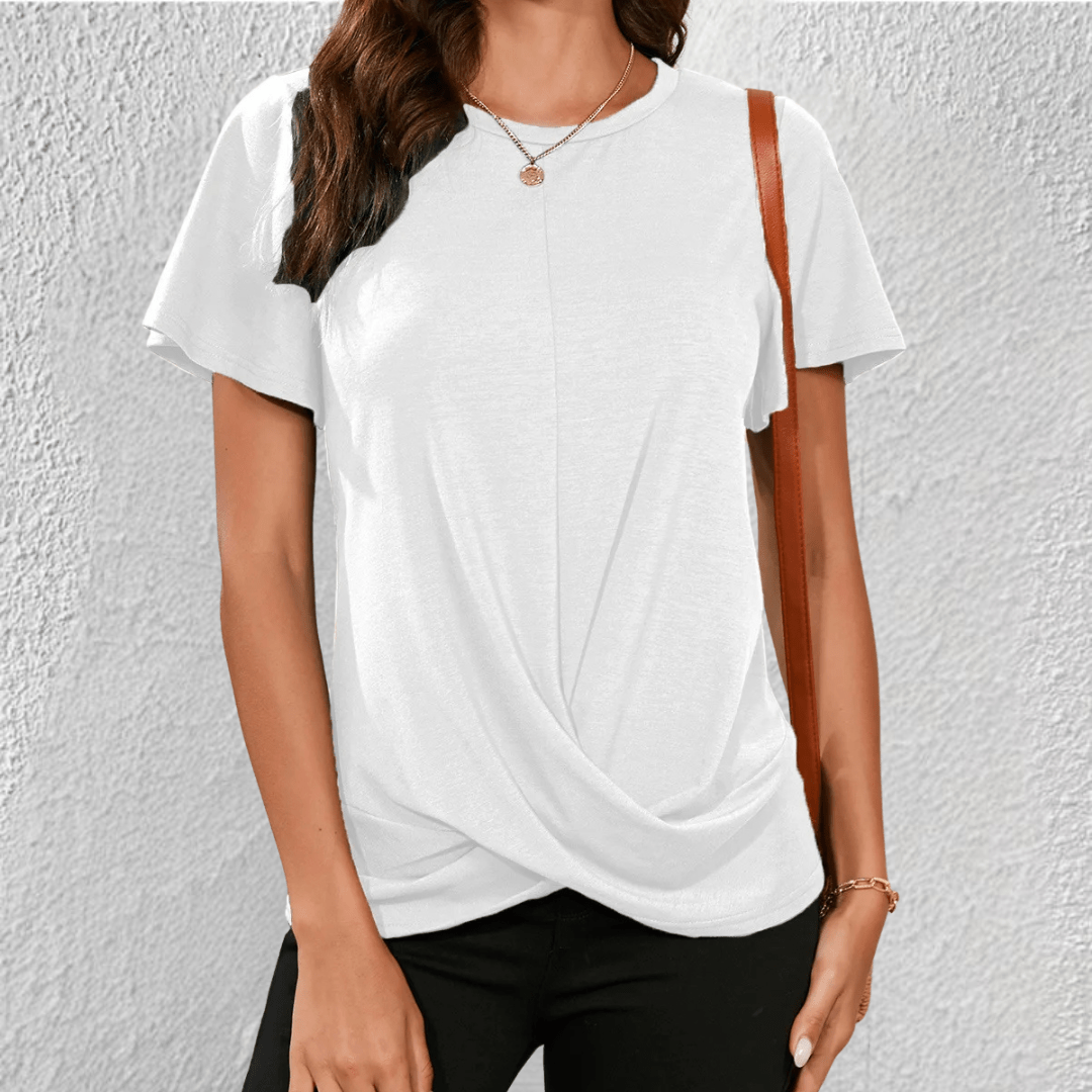 Luna | Tummy Tucking Round-neck top