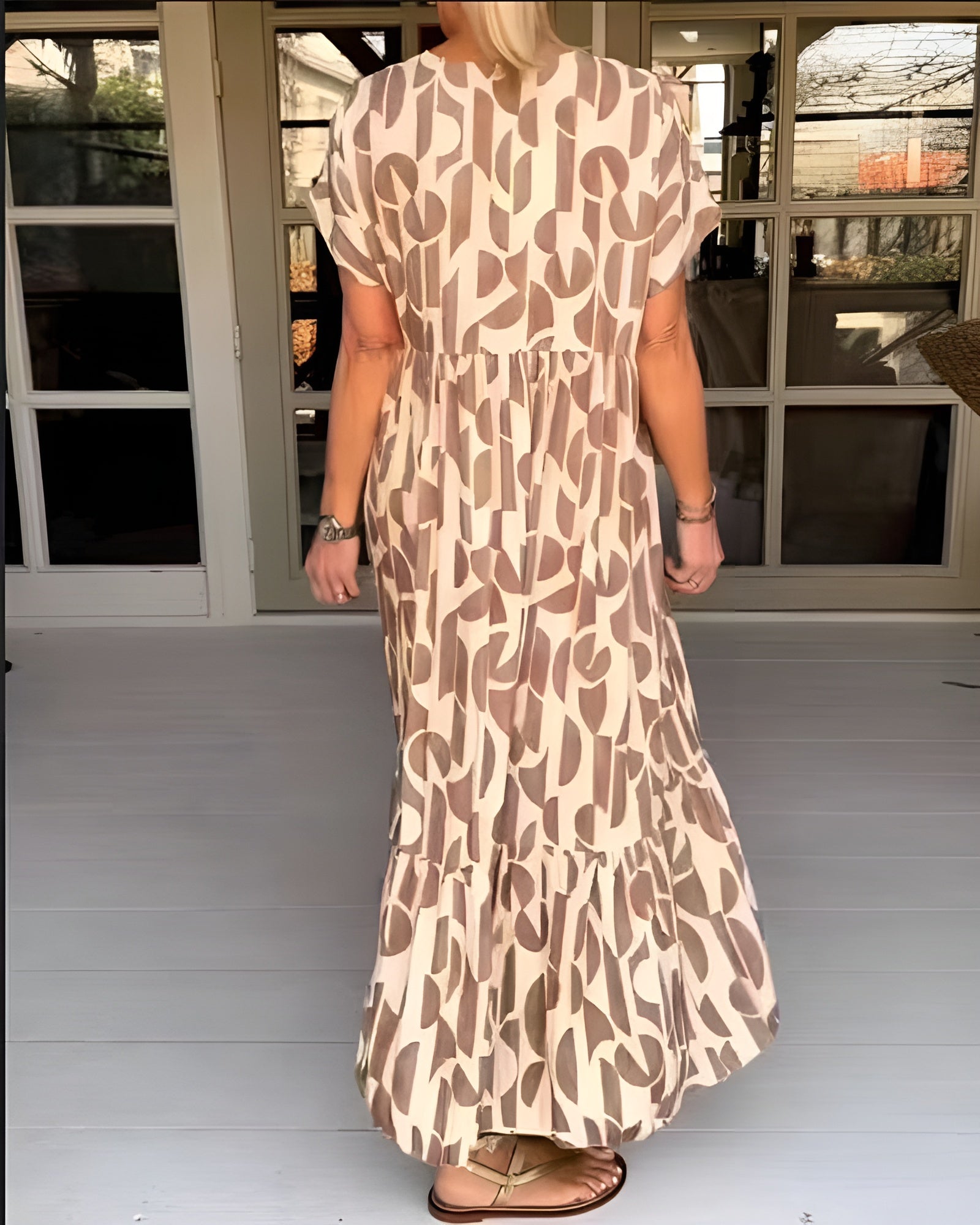 Colette | Flowing Dress with V-Neck