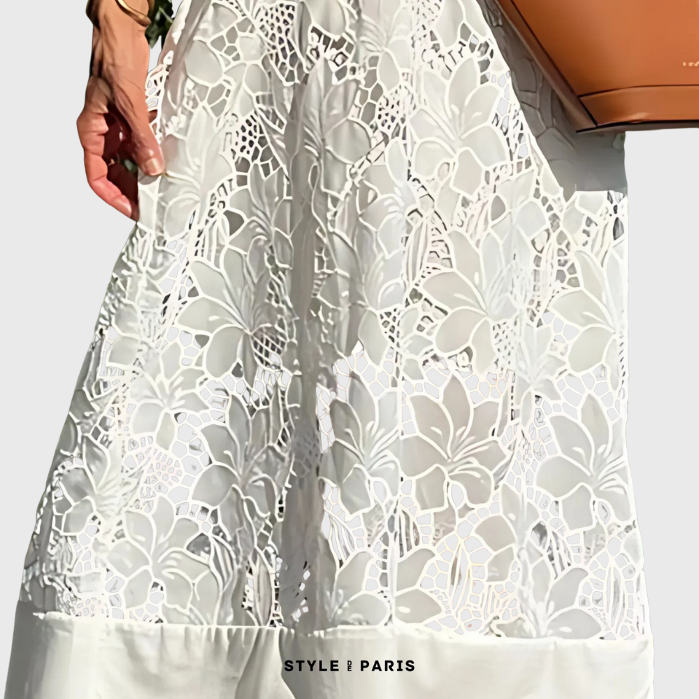 Elegant summer dress in cotton