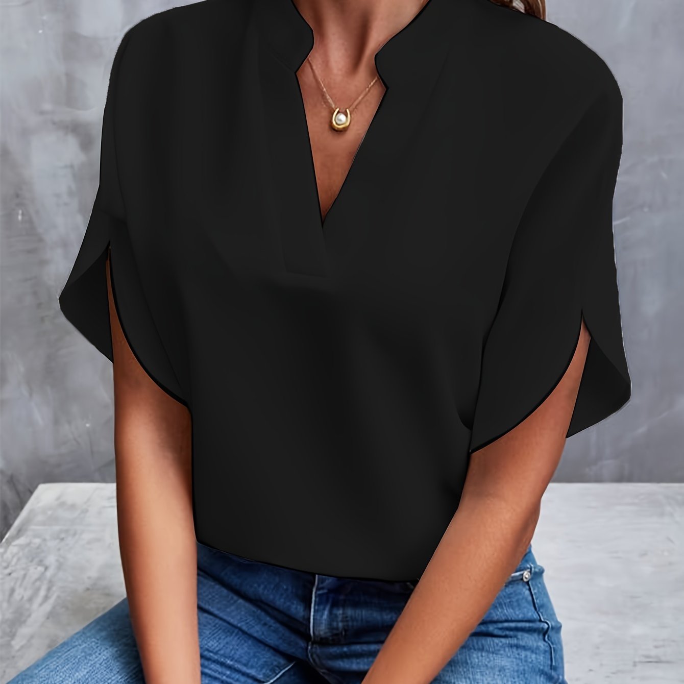 Olivia - Elegant Blouse